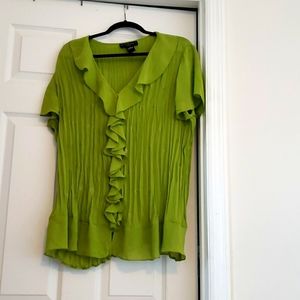 SALE!!! 3 FOR $15 Separates by new york city design co green crinkly blouse